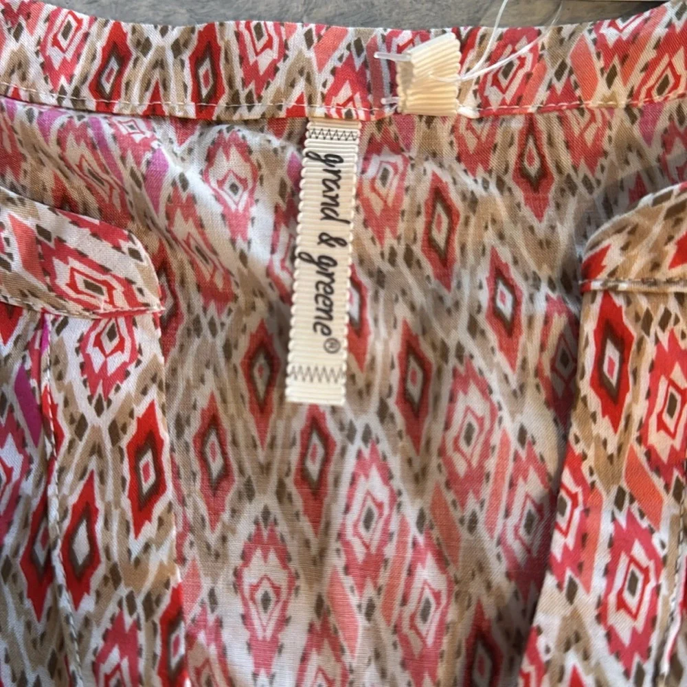 Women's Multicolor Patterned Top - Picture 3 of 5